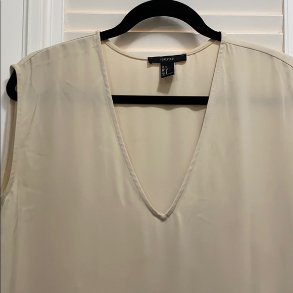 Forever 21 high low tunic top - Picture 2 of 3